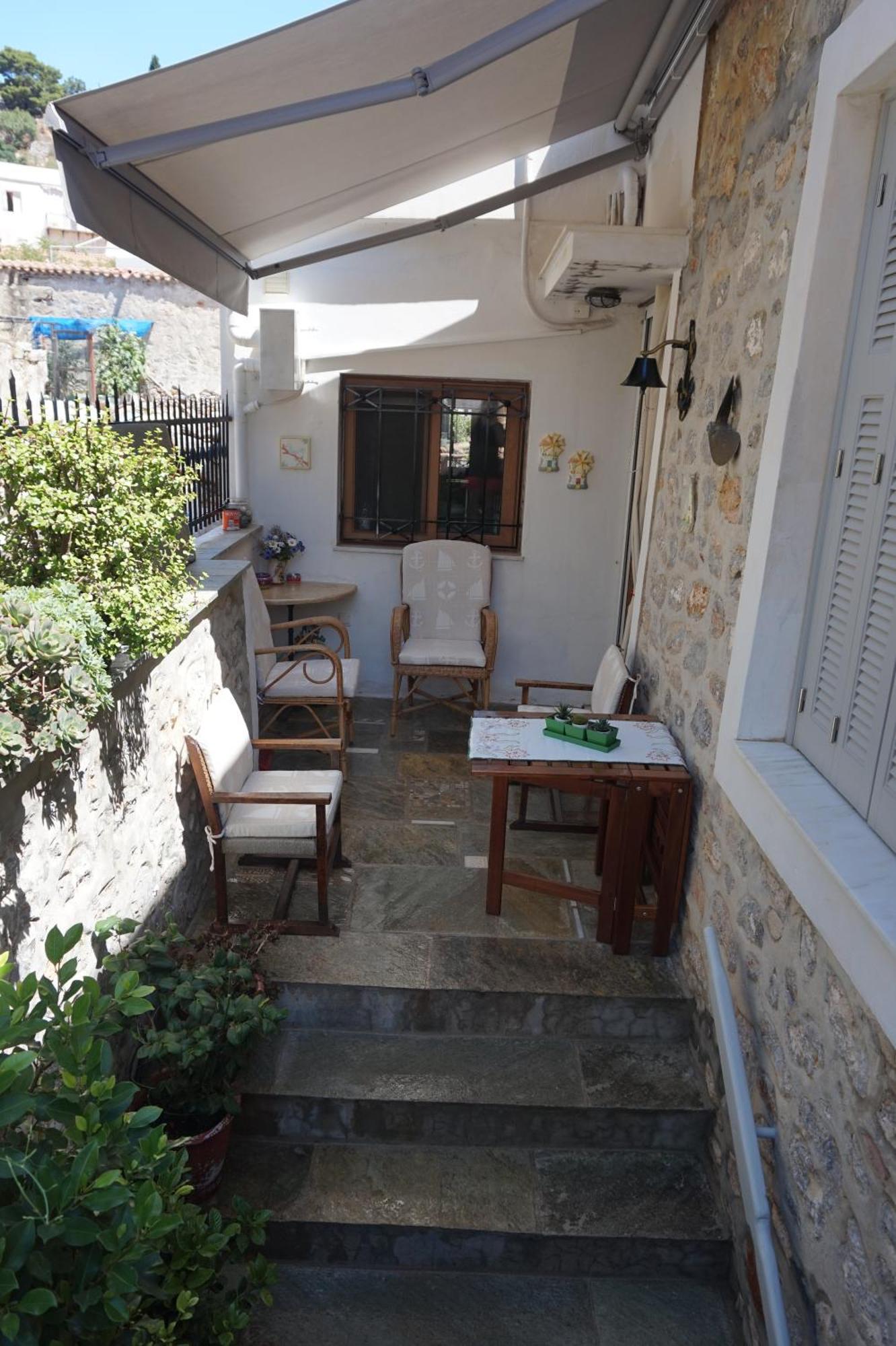 Mansion Alexandri Apartment ไฮดรา ภายนอก รูปภาพ